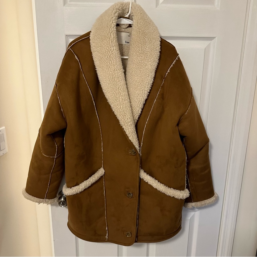 Aritizia Coat